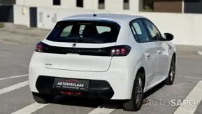 Peugeot 208 de 2021