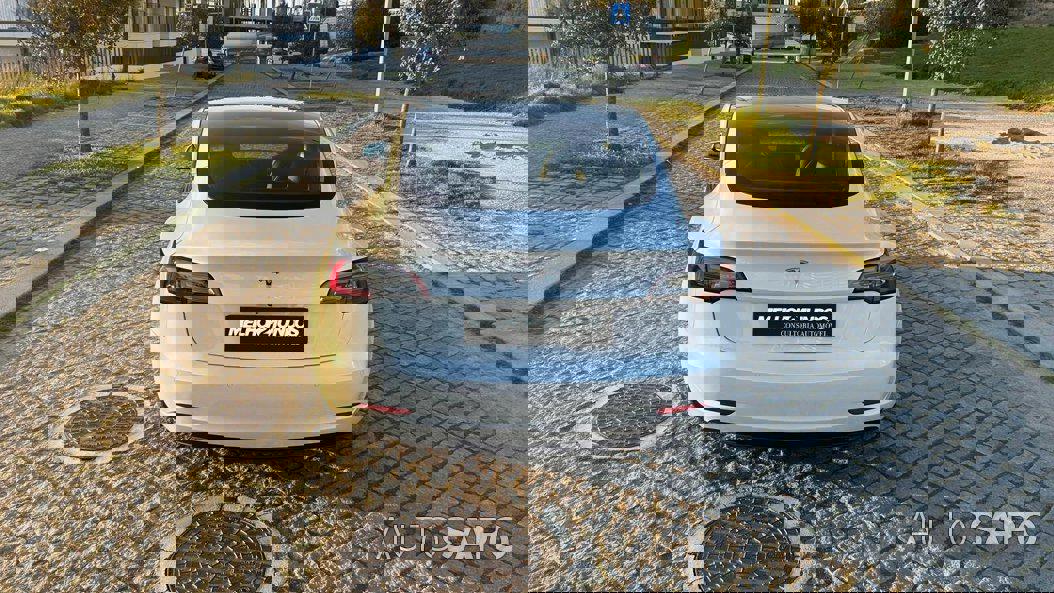 Tesla Model 3 de 2021