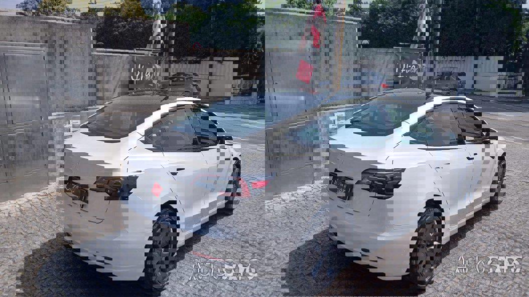 Tesla Model 3 Standard Range Plus RWD de 2023