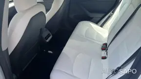 Tesla Model 3 Standard Range Plus RWD de 2023