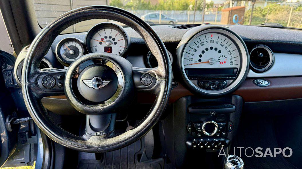 MINI Cabrio Cooper D de 2011
