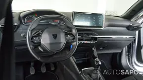 Peugeot 2008 1.2 PureTech Active Pack de 2024