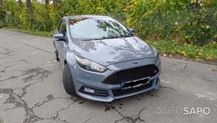 Ford Focus 2.0i ST-2 de 2015