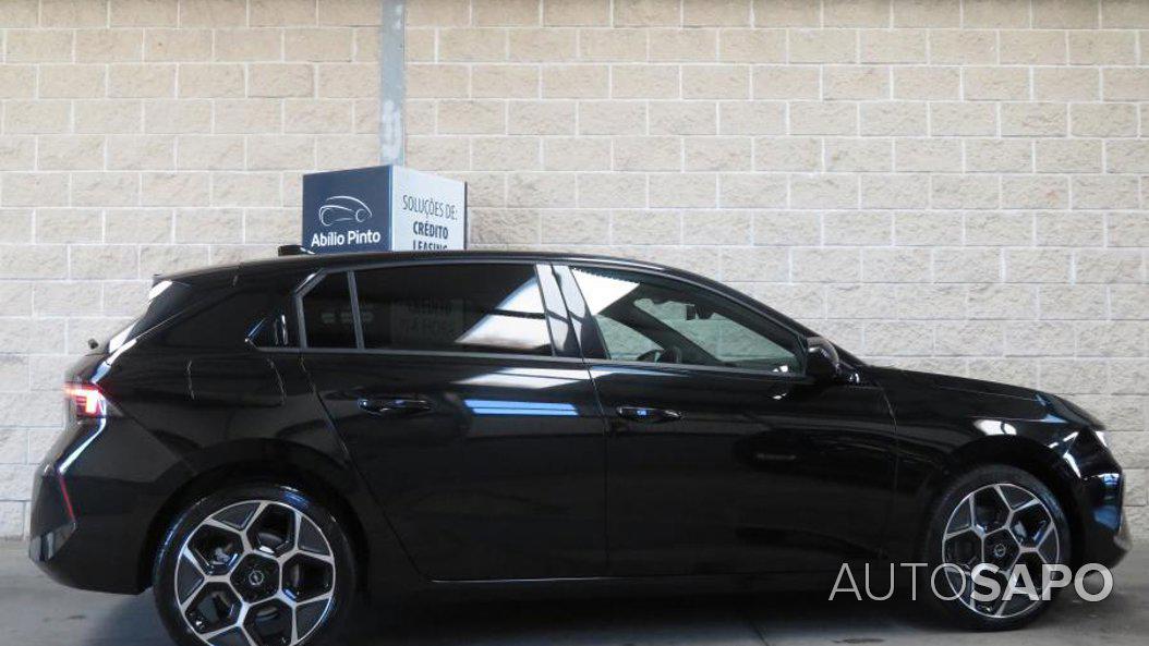 Opel Astra 1.7 TD GLS de 2024