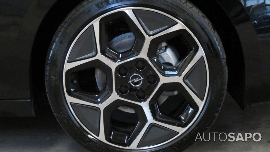 Opel Astra 1.7 TD GLS de 2024