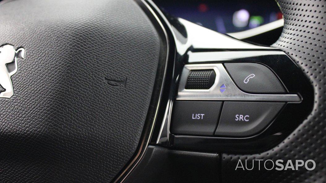 Peugeot e-2008 GT de 2023