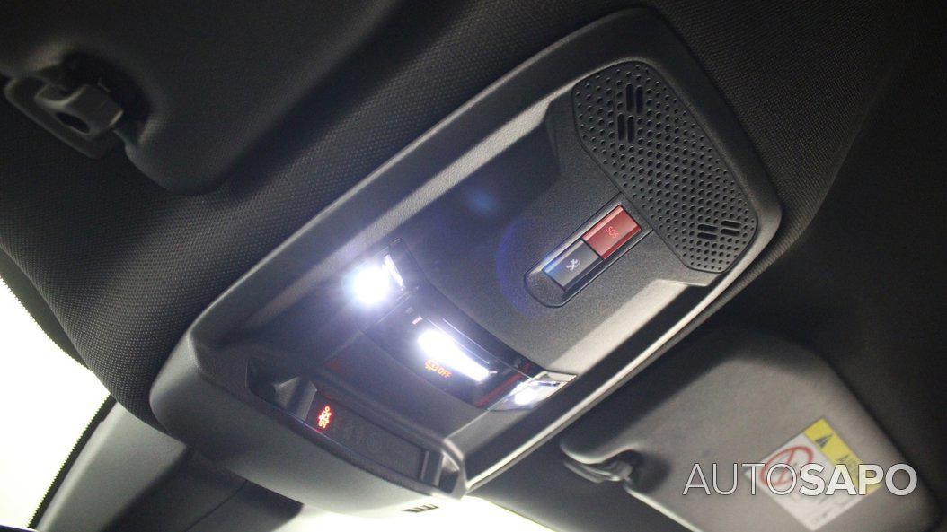 Peugeot e-2008 GT de 2023