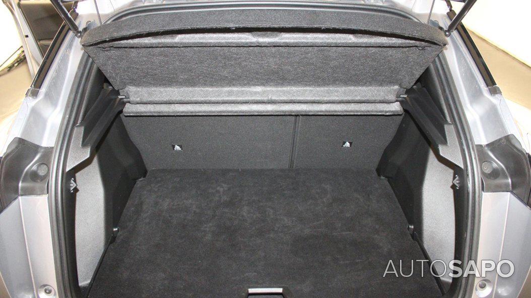 Peugeot e-2008 GT de 2023