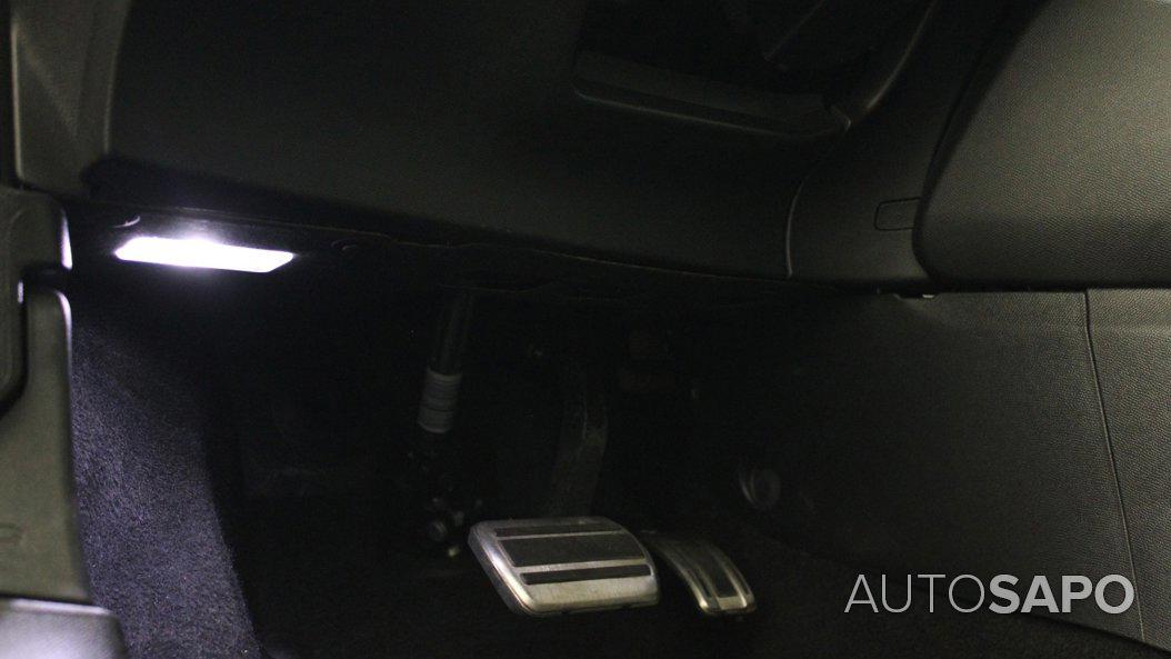 Peugeot e-2008 GT de 2023