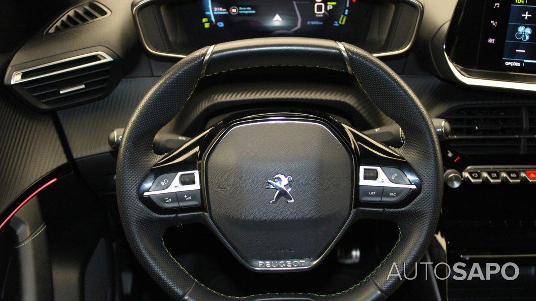 Peugeot e-2008 GT de 2023