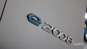 Peugeot e-2008 GT de 2023