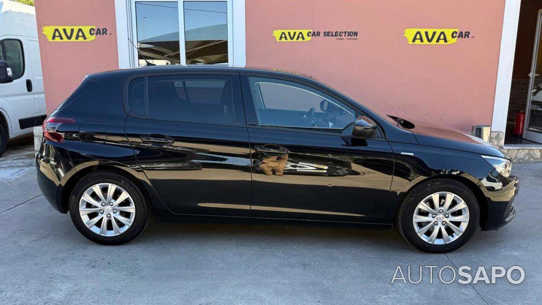 Peugeot 308 1.2 PureTech Style de 2020