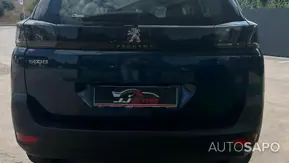 Peugeot 5008 1.2 PureTech Allure EAT8 de 2022
