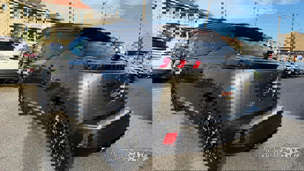 Peugeot 2008 1.2 PureTech Allure EAT8 de 2020