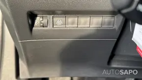 Peugeot 2008 1.2 PureTech Allure EAT8 de 2020
