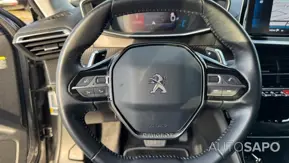 Peugeot 2008 1.2 PureTech Allure EAT8 de 2020