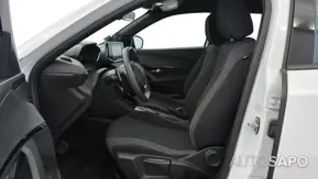 Peugeot 2008 1.2 PureTech Active Pack EAT8 de 2023