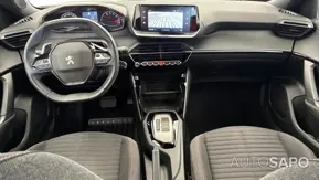 Peugeot 2008 1.2 PureTech Active Pack EAT8 de 2023