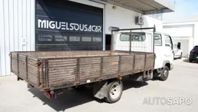 Nissan Cabstar de 2002