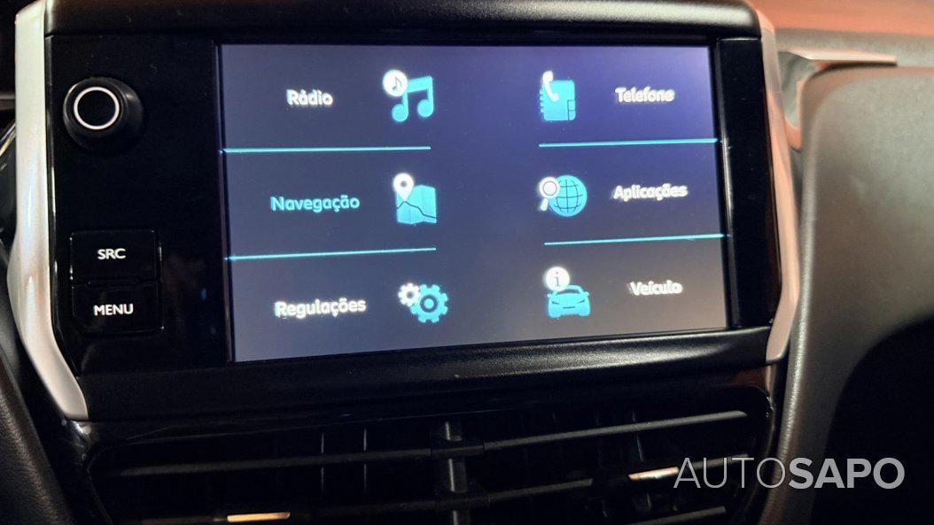 Peugeot 208 1.2 PureTech Life Signature de 2018