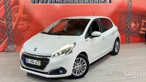 Peugeot 208 1.2 PureTech Life Signature de 2018