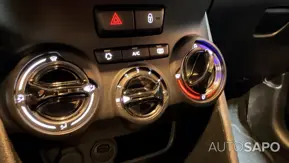 Peugeot 208 1.2 PureTech Life Signature de 2018