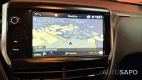 Peugeot 208 1.2 PureTech Life Signature de 2018