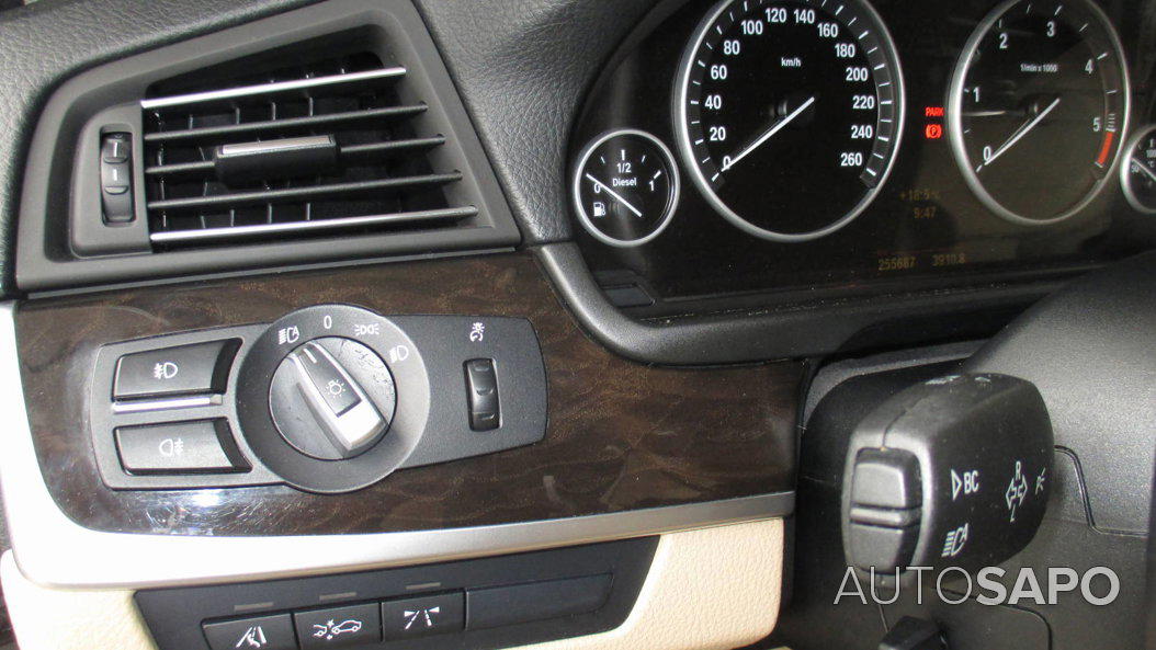 BMW Série 5 535 dA Touring Executive de 2010