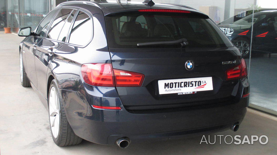 BMW Série 5 535 dA Touring Executive de 2010