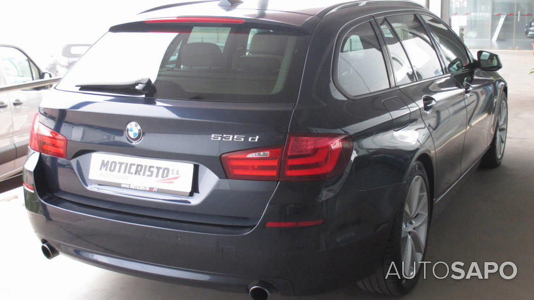 BMW Série 5 535 dA Touring Executive de 2010