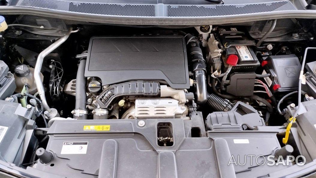 Peugeot 5008 1.2 PureTech Allure de 2018
