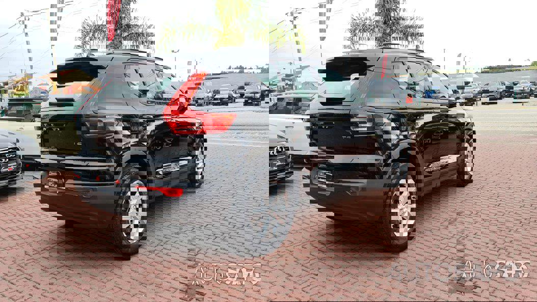 Volvo XC40 1.5 T2 Momentum Plus de 2021