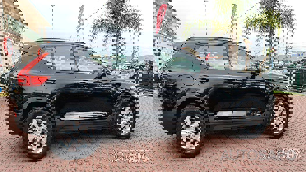Volvo XC40 1.5 T2 Momentum Plus de 2021