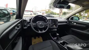 Volvo XC40 1.5 T2 Momentum Plus de 2021