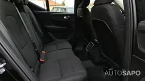 Volvo XC40 1.5 T2 Momentum Plus de 2021