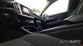Volvo XC40 1.5 T2 Momentum Plus de 2021