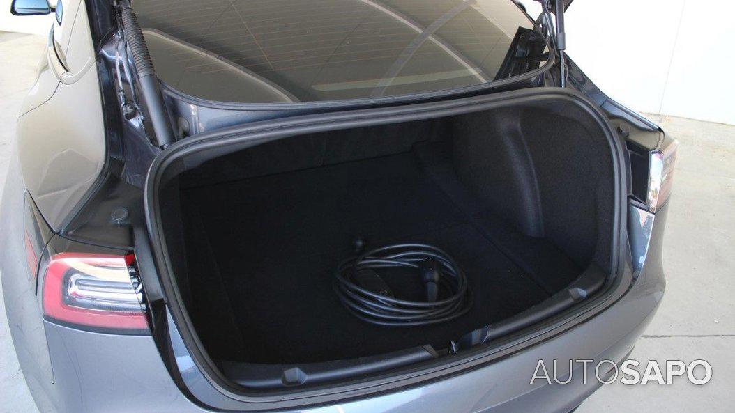 Tesla Model 3 de 2021