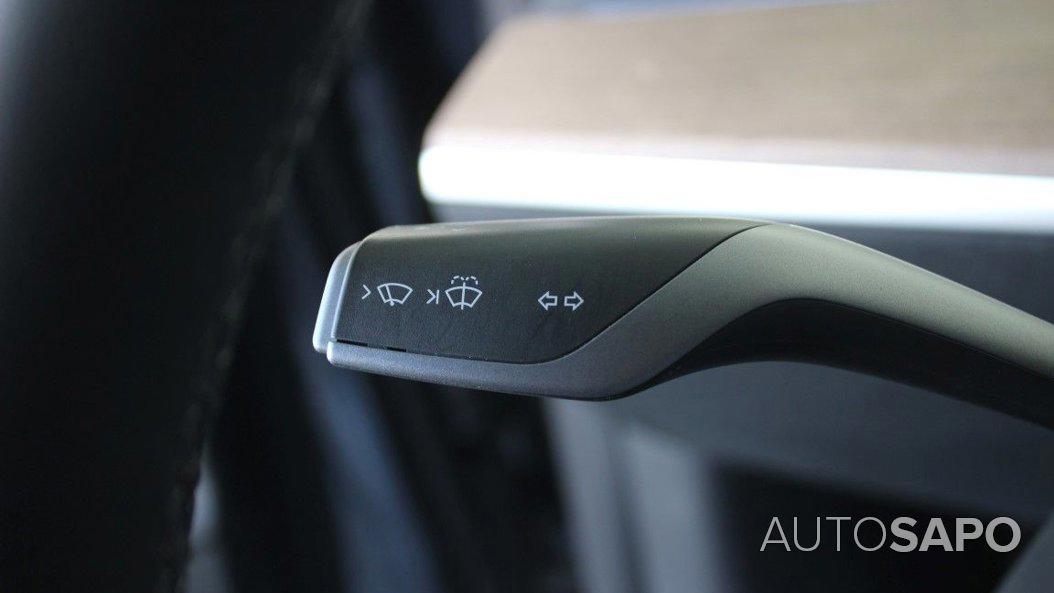 Tesla Model 3 de 2021