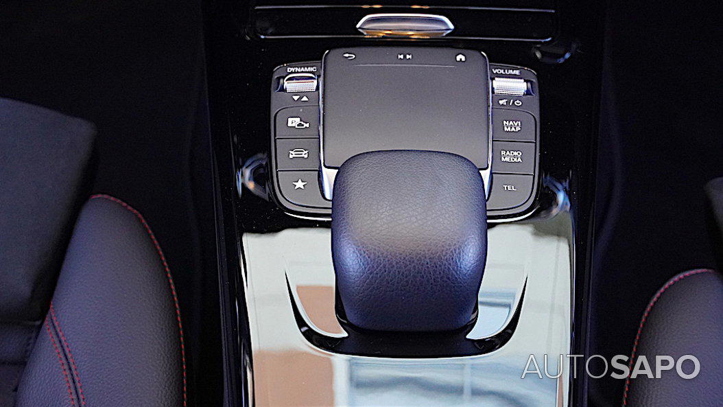 Mercedes-Benz Classe A 250 e AMG Line de 2020