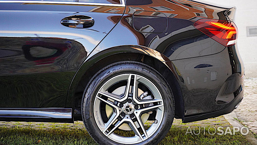 Mercedes-Benz Classe A 250 e AMG Line de 2020