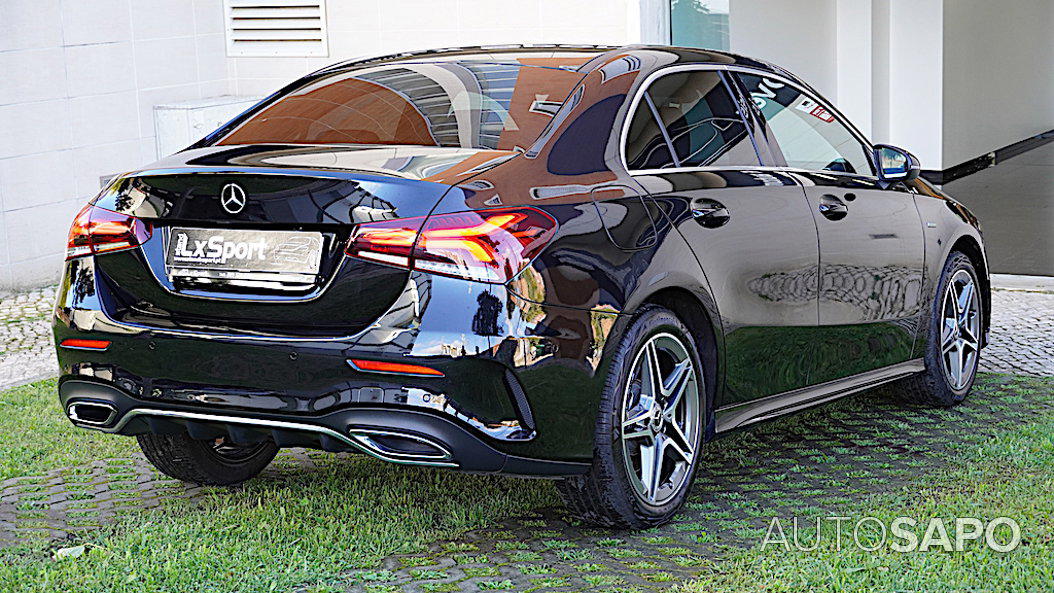 Mercedes-Benz Classe A 250 e AMG Line de 2020