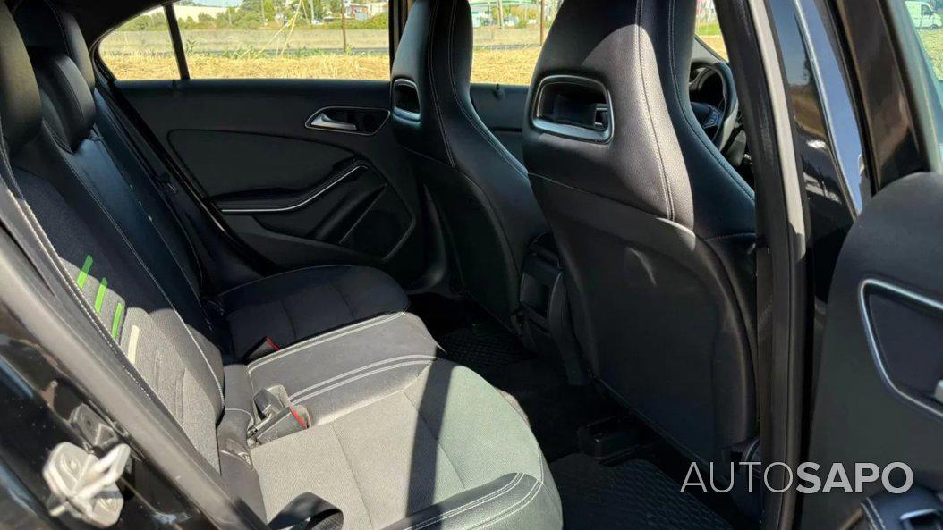 Mercedes-Benz Classe A 180 CDi BlueEfficiency Style Aut. de 2017