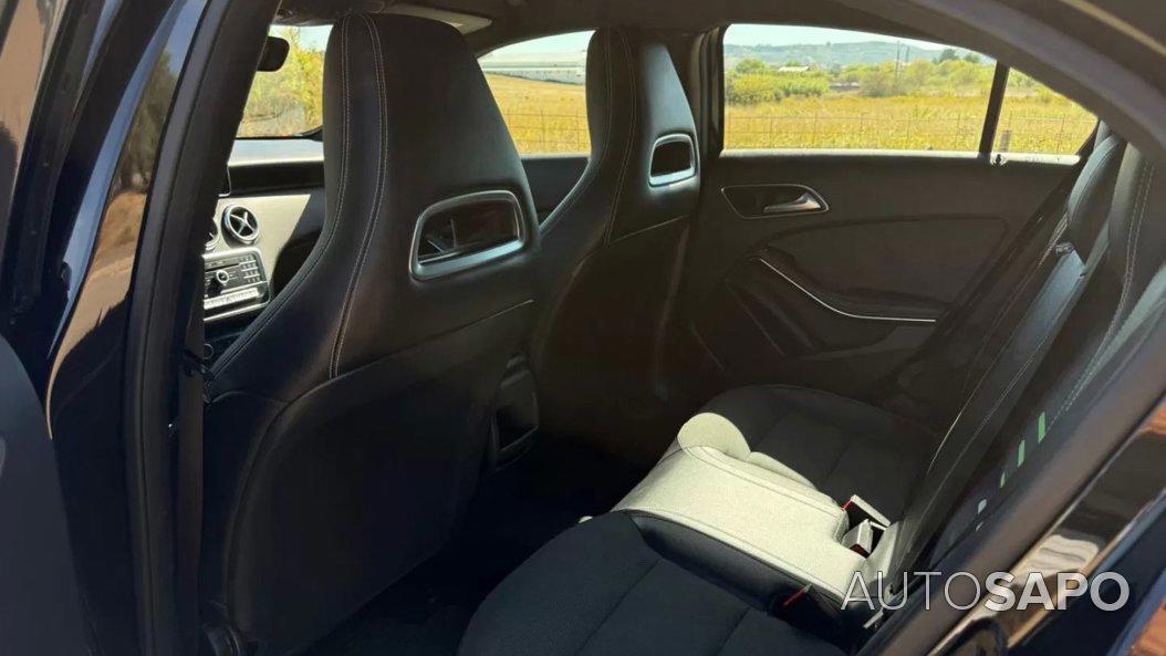 Mercedes-Benz Classe A 180 CDi BlueEfficiency Style Aut. de 2017