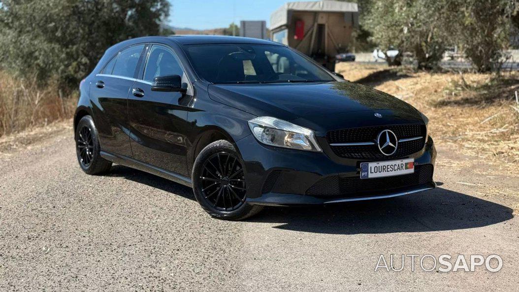 Mercedes-Benz Classe A 180 CDi BlueEfficiency Style Aut. de 2017