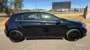 Mercedes-Benz Classe A 180 CDi BlueEfficiency Style Aut. de 2017