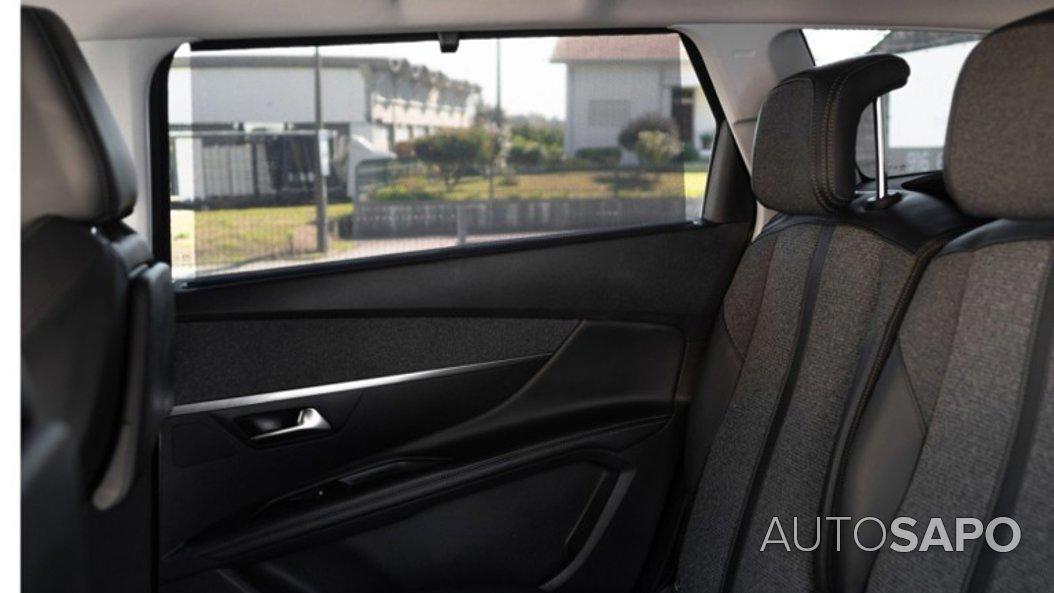 Peugeot 5008 1.2 PureTech Allure EAT6 de 2018