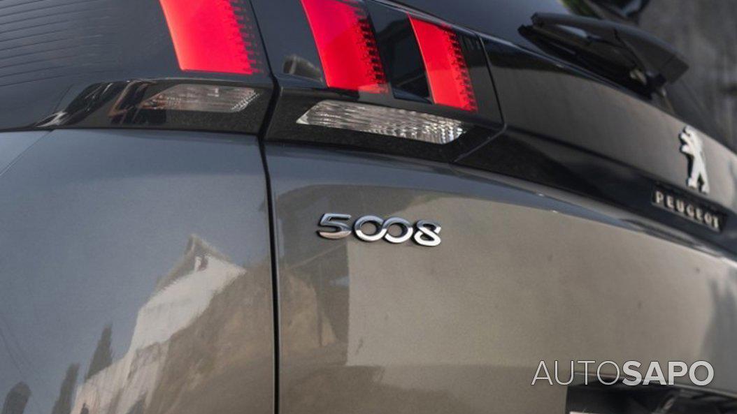 Peugeot 5008 1.2 PureTech Allure EAT6 de 2018