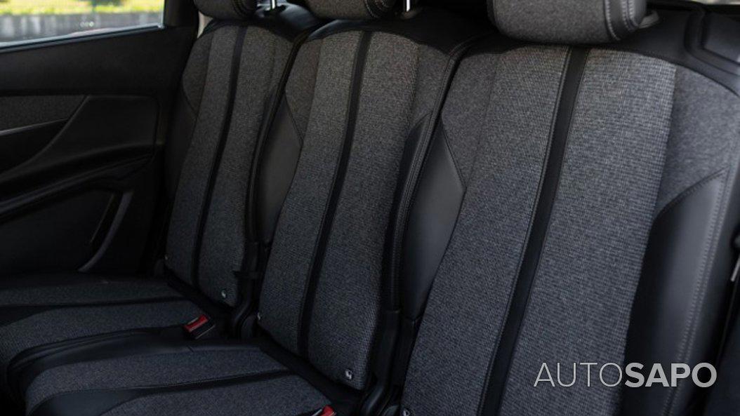 Peugeot 5008 1.2 PureTech Allure EAT6 de 2018