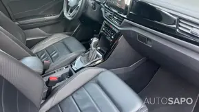 Volkswagen T-Roc 1.5 TSI R-Line DSG de 2024