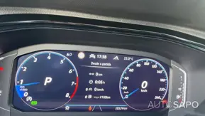 Volkswagen T-Roc 1.5 TSI R-Line DSG de 2024